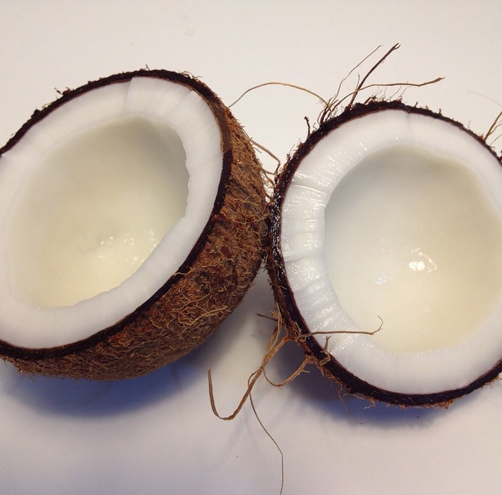 Sapete come utilizzare il cocco e i suoi derivati nei dolci?